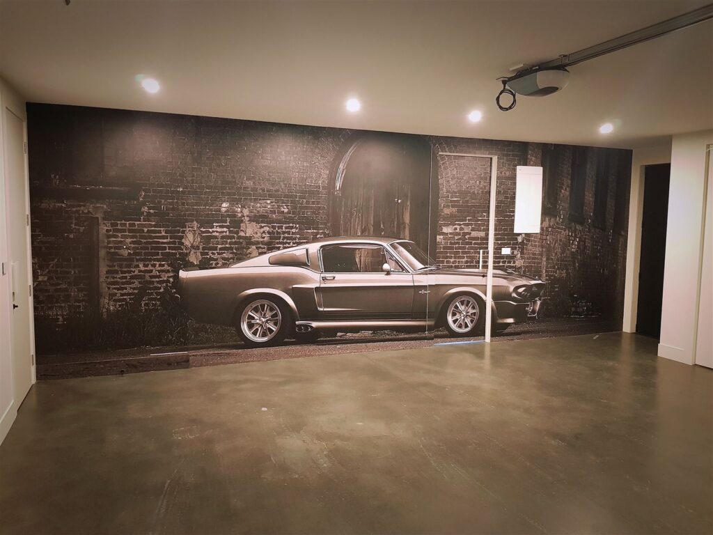 Garage wall printed with a classic car mural